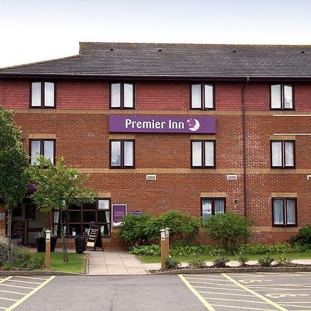 Premier Inn Huntingdon Exterior foto